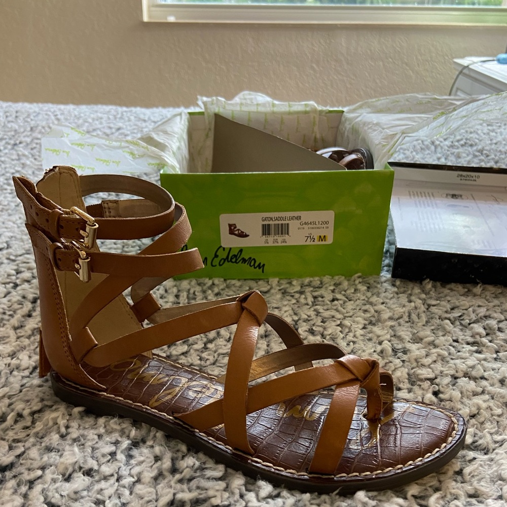 NWT Sam Edelman Saddle Leather Gaton sandals size 7 1/2